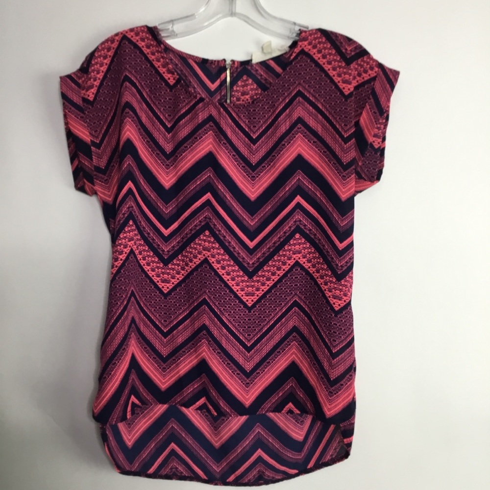 PINK REPUBLIC hi low short sleeve shirt